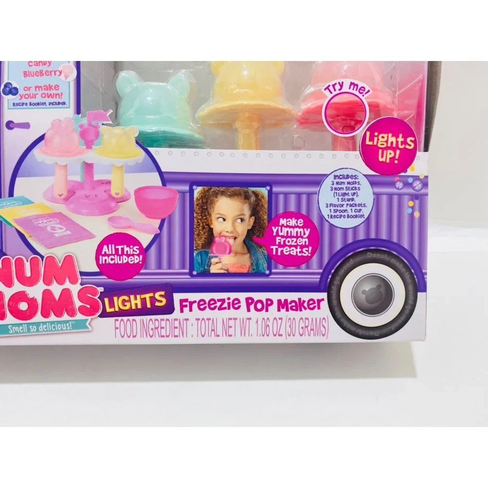 Num Noms Lights Freezie Pop Maker With 3 Flavor Packs 1 Spoon, cup & Booklet - Picture 5 of 14